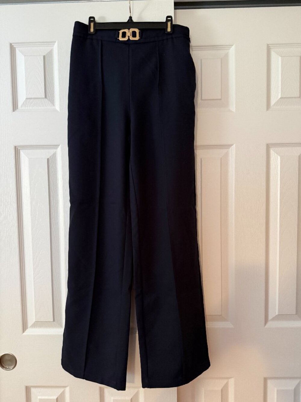 NWT Commense Dark Navy Pleated Trousers Gold Buckle Size M
